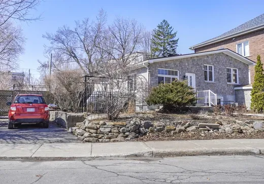 Duplex à vendre - 222-222A 69e Avenue, Laval (Chomedey), H7V 2N9