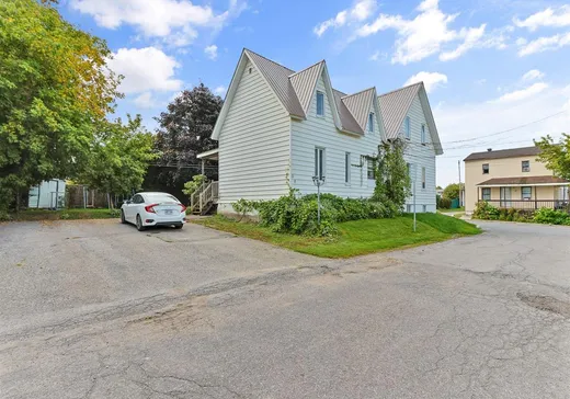 Duplex for sale - 48-50 Rue St-Alexis, St-Jean-Chrysostome, J0S1R0