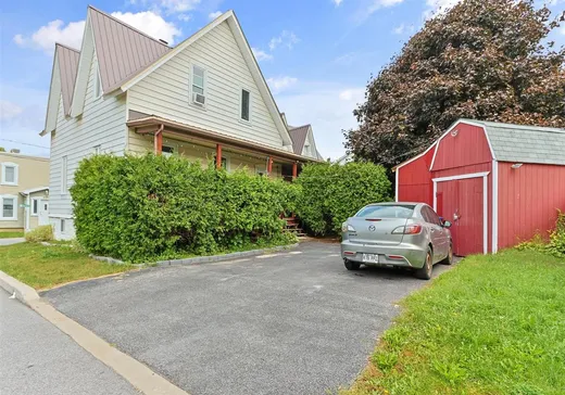Duplex for Sale - 48-50 Rue St-Alexis, St-Jean-Chrysostome, J0S 1R0
