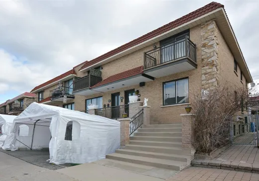 4-Plex à vendre - 1960-1972 Rue Robertine-Barry, Montréal (Ahuntsic/Cartierville), H4N 3E9