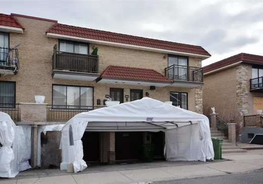 4-Plex à vendre - 1960-1972 Rue Robertine-Barry, Montréal (Ahuntsic/Cartierville), H4N 3E9