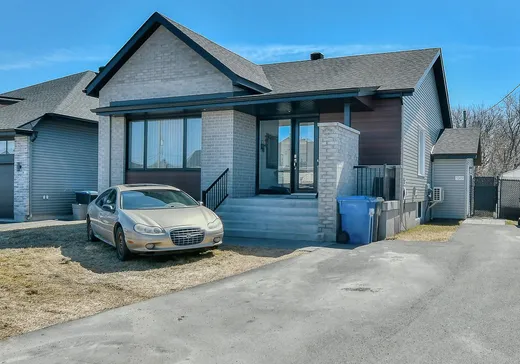 Duplex for sale - 3243-3243A Rue Guy, Sainte-Marthe-sur-le-Lac, J0N1P0
