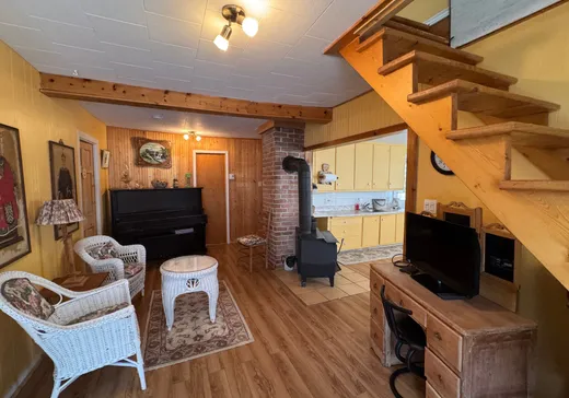Triplex à vendre - 255-265 Côte Bellevue, La Malbaie, G5A 3A8