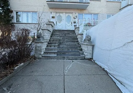 Triplex à vendre - 7450-7454 Rue de Lisieux, Montréal (Saint-Léonard), H1S 2G8
