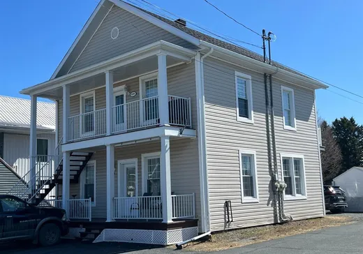 Triplex for Sale - 626A-626C Rue Principale, Saint-Camille-de-Lellis, G0R 2S0