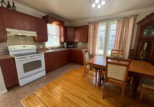 Triplex for Sale - 626A-626C Rue Principale, Saint-Camille-de-Lellis, G0R 2S0
