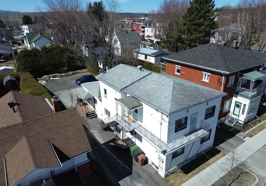 Triplex for Sale - 4865-4871 Rue Champlain, Lac-Mégantic, G6B 1X7