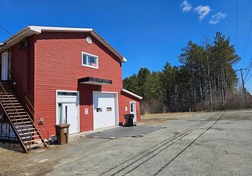 Duplex à vendre - 6885 Route 112, Ascot Corner, J0B 1A0