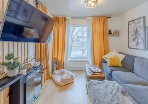 4-Plex for Sale - 575-581 Rue St-Jacques O., Plessisville, G6L 4Y3