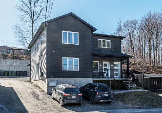 4-Plex à vendre - 1521-1527 Rue Belvédère S., Sherbrooke, J1H4E4