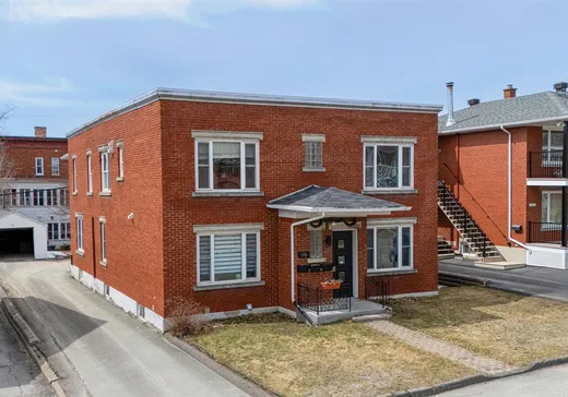 Triplex à vendre - 195 4e Avenue, Sherbrooke, J1G2L2