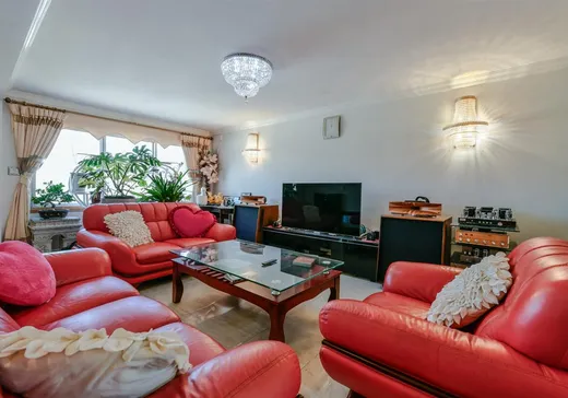 Triplex for Sale - 7530-7534 Rue de Lisieux, Montreal (Saint-Leonard), H1S 2G8