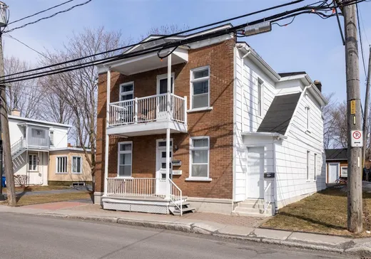 Duplex à vendre - 103-105 Av. des Cascades, Beauport, G1E 2L2