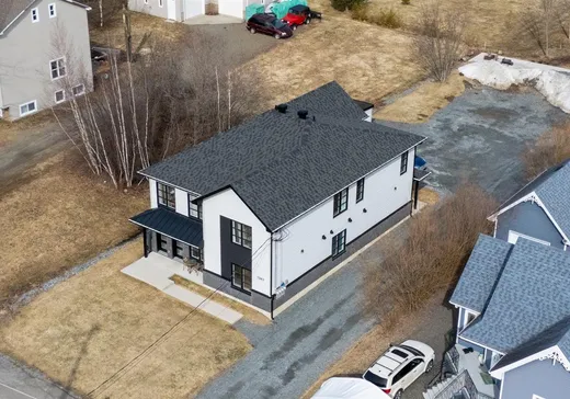 4-Plex à vendre - 1303 Rue Champlain, Valcourt, J0E 2L0