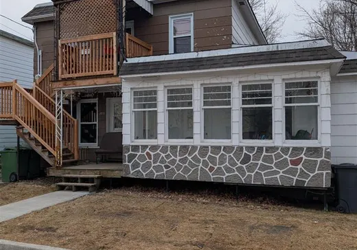 Triplex for sale - 2073-2077 Av. St-Laurent, Plessisville, G6L2R4