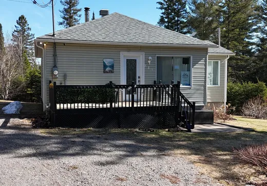 5-Plex à vendre - 841 Rue du Parc, Chertsey, J0K 3K0