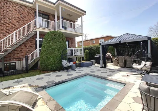 Triplex à vendre - 743-745 Rue St-Georges, Drummondville, J2C 4H8