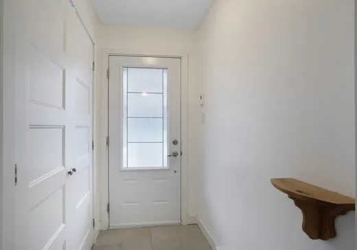 Triplex for Sale - 40 Rue de l'Hôtel-de-Ville (40-44), Rigaud, J0P 1P0