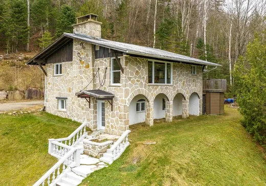 Duplex for sale - 2659Z-2661Z Ch. du Village, St-Adolphe d'Howard, J0T2B0