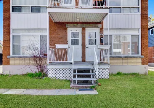 Triplex for Sale - 588-592 Rue Douville, Granby, J2G 3J7