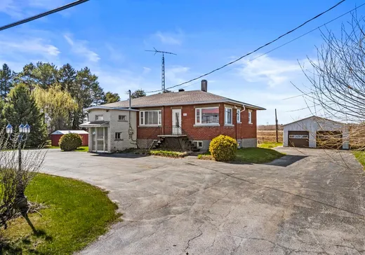 Duplex for sale - 6015Z Route 122, St-Cyrille-De-Wendover, J1Z1G2