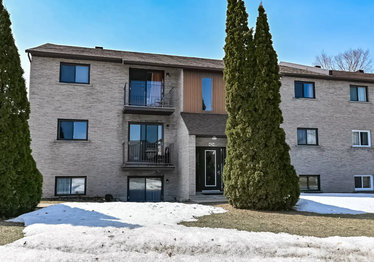 5-Plex for Sale - 424 Place du Golf, Saint-Eustache, J7R 6G2