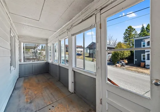 Duplex for Sale - 588-590 Rue Lajeunesse, Sainte-Agathe-des-Monts, J8C 2Y6