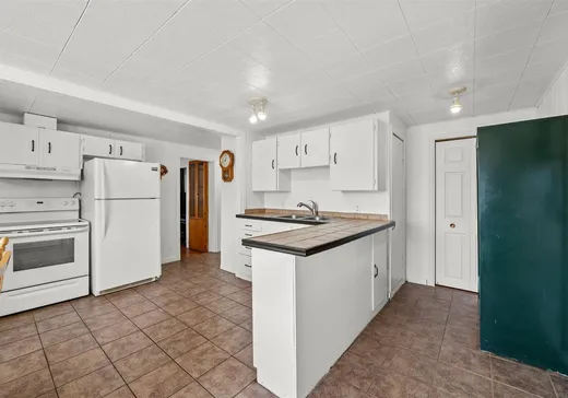 Duplex for Sale - 588-590 Rue Lajeunesse, Sainte-Agathe-des-Monts, J8C 2Y6