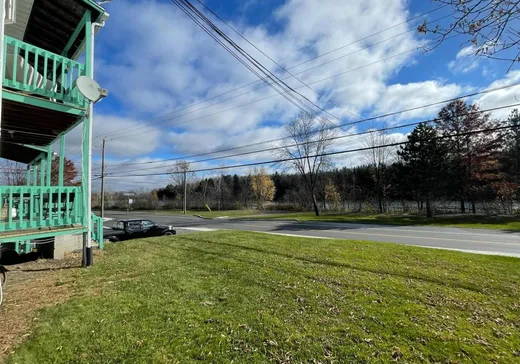 5-Plex for Sale - 1519-1527 Rue St-Patrice E., Magog, J1X 1V7