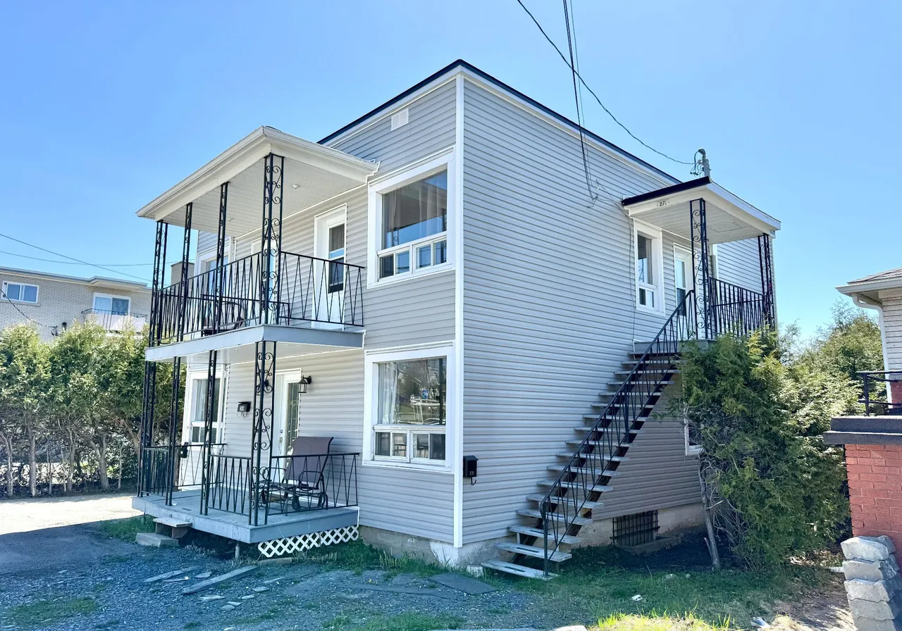 Triplex for Sale - 267-271 12e Avenue N., Sherbrooke, J1E 2W5