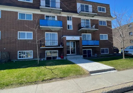 5-Plex for Sale - 2250 Rue Daniel, Longueuil, J4J 3N6