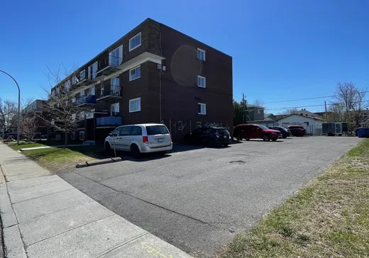 5-Plex for Sale - 2250 Rue Daniel, Longueuil, J4J 3N6