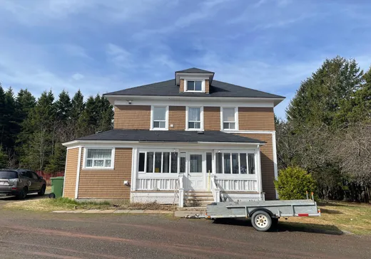 Duplex for Sale - 90-92 Route 132 , Métis-sur-Mer, G0J 1S0