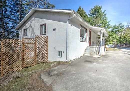 Triplex for Sale - 527-531 Rue Bisson, Mont-Tremblant, J8E 3G3