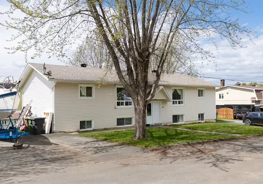 4-Plex à vendre - 63 3e Avenue, Danville, J0A1A0
