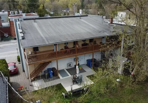 Triplex for Sale - 1099-1105 Rue Main, Magog, J0B 1C0