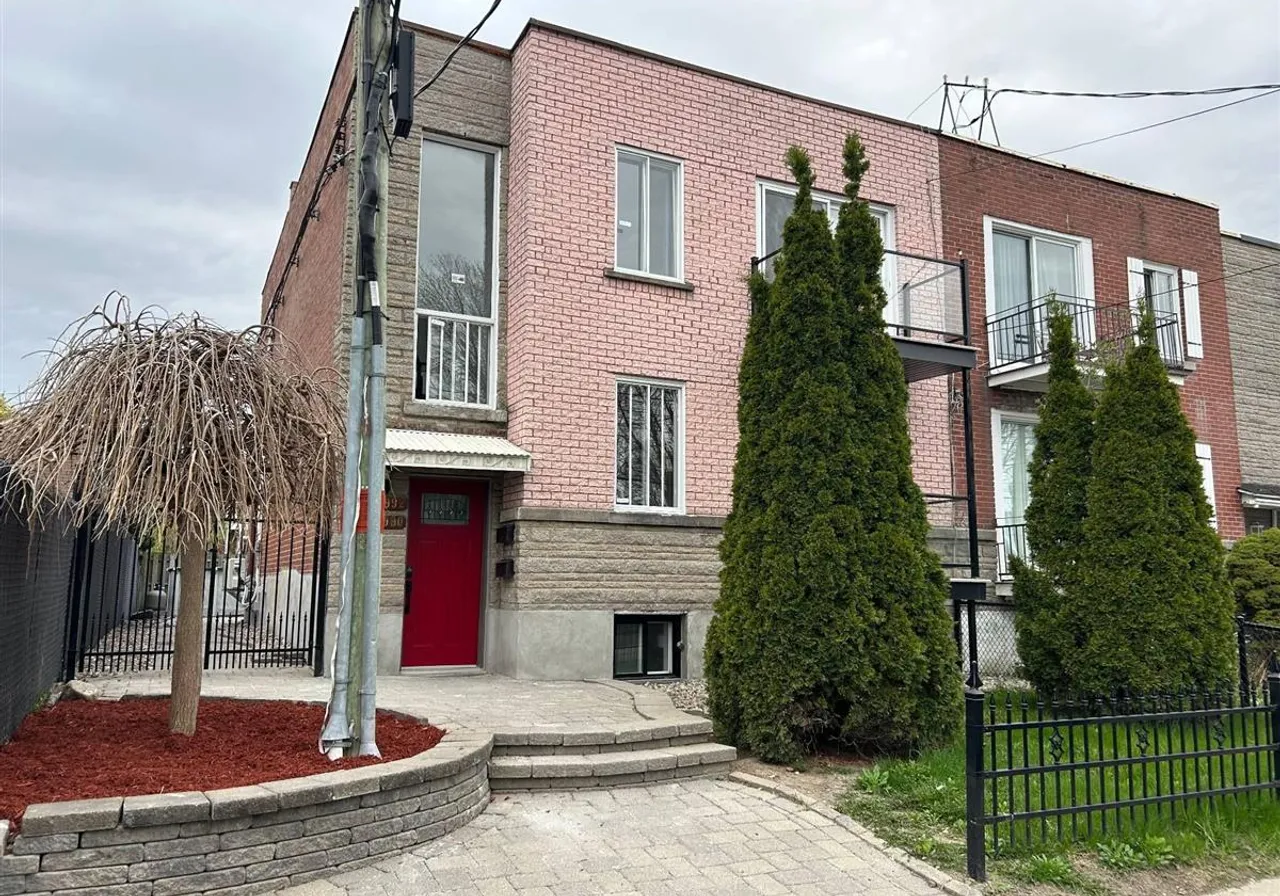 Duplex à vendre - 11990-11992 Av. Alfred, Montréal (Nord), H1G 3C4
