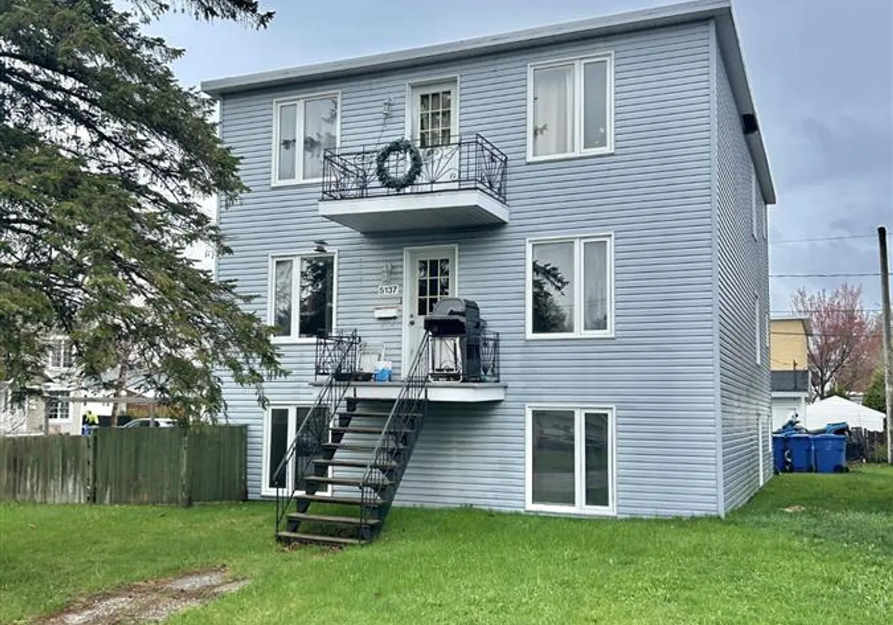Triplex à vendre - 5137 Rue des Écureuils, Charlesbourg, G1G 1K7