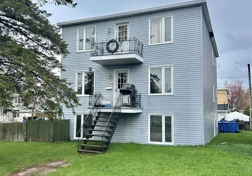 Triplex for sale - 5137 Rue des Écureuils, Charlesbourg, G1G1K7