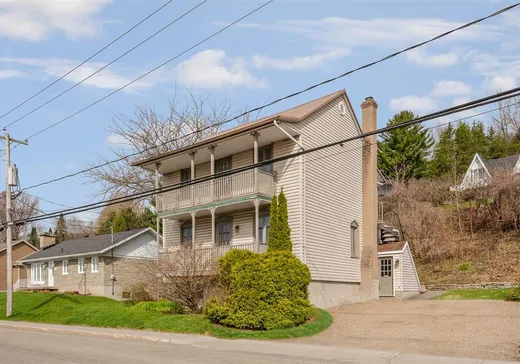 Duplex for sale - 10663-10665 Av. Royale, Sainte-Anne-de-Beaupré, G0A3C0