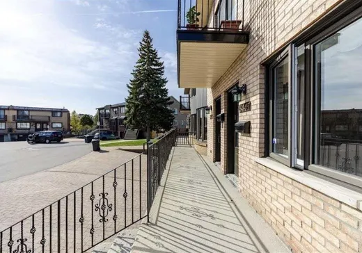Duplex à vendre - 3445-3447 Place Noorduyn, Montréal (Saint-Laurent), H4R2G4