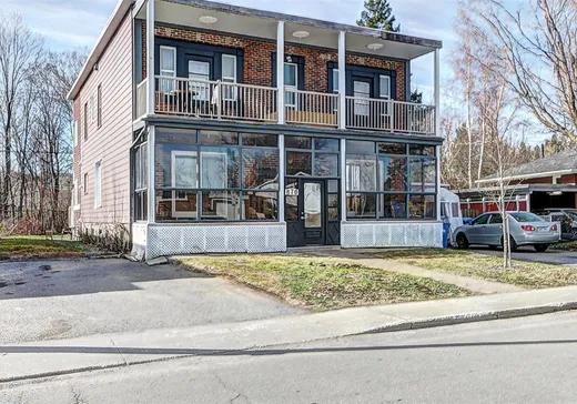 Duplex à vendre - 870 Rue St-Jean-Bosco, Ville de Québec, G1V 2W7