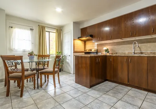 4-Plex for Sale - 9242-9246 9e Avenue, Montreal (Villeray), H1Z 3A6