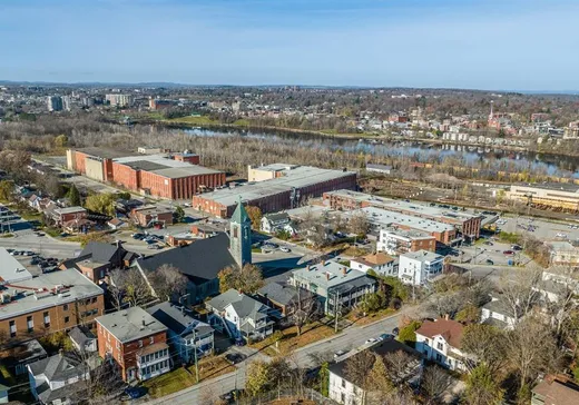 5-Plex à vendre - 967 Rue de Kingston, Sherbrooke, J1H 3S2
