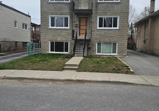 Triplex à vendre - 106 Rue De Lorimier, Hull, J8Y3E6