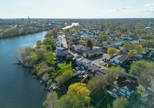 4-Plex for Sale - 366-370A Rue Notre-Dame E., Trois-Rivières, G8T 4E2
