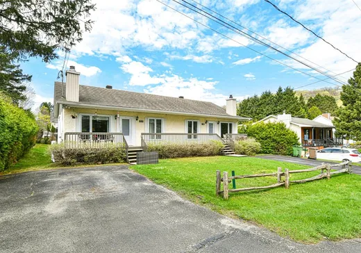Duplex for sale - 72-74 Av. Chartier, Saint-Sauveur, J0R1R4