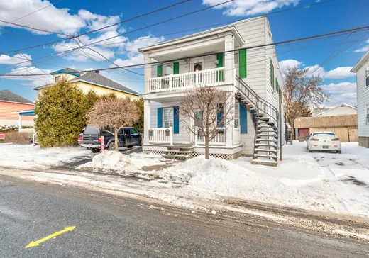 4-Plex for Sale - 416-422 Rue de l'Église, Massueville, J3R 3R7