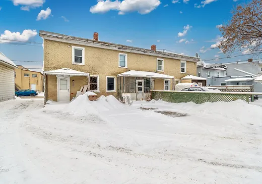 4-Plex for Sale - 162-168 Rue Elizabeth, Massueville, J3P 4H4