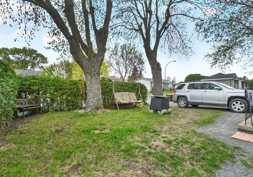 Triplex à vendre - 133-137 2e rue de Cherbourg, Chambly, J3L 4E2